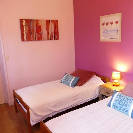 Netmust * سانت باليه سور مير